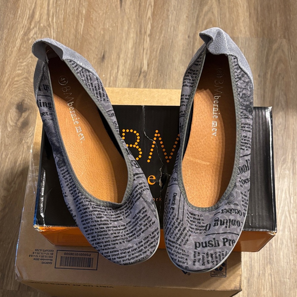 Nib bernie mev. Gray Newsprint Ballet Flats